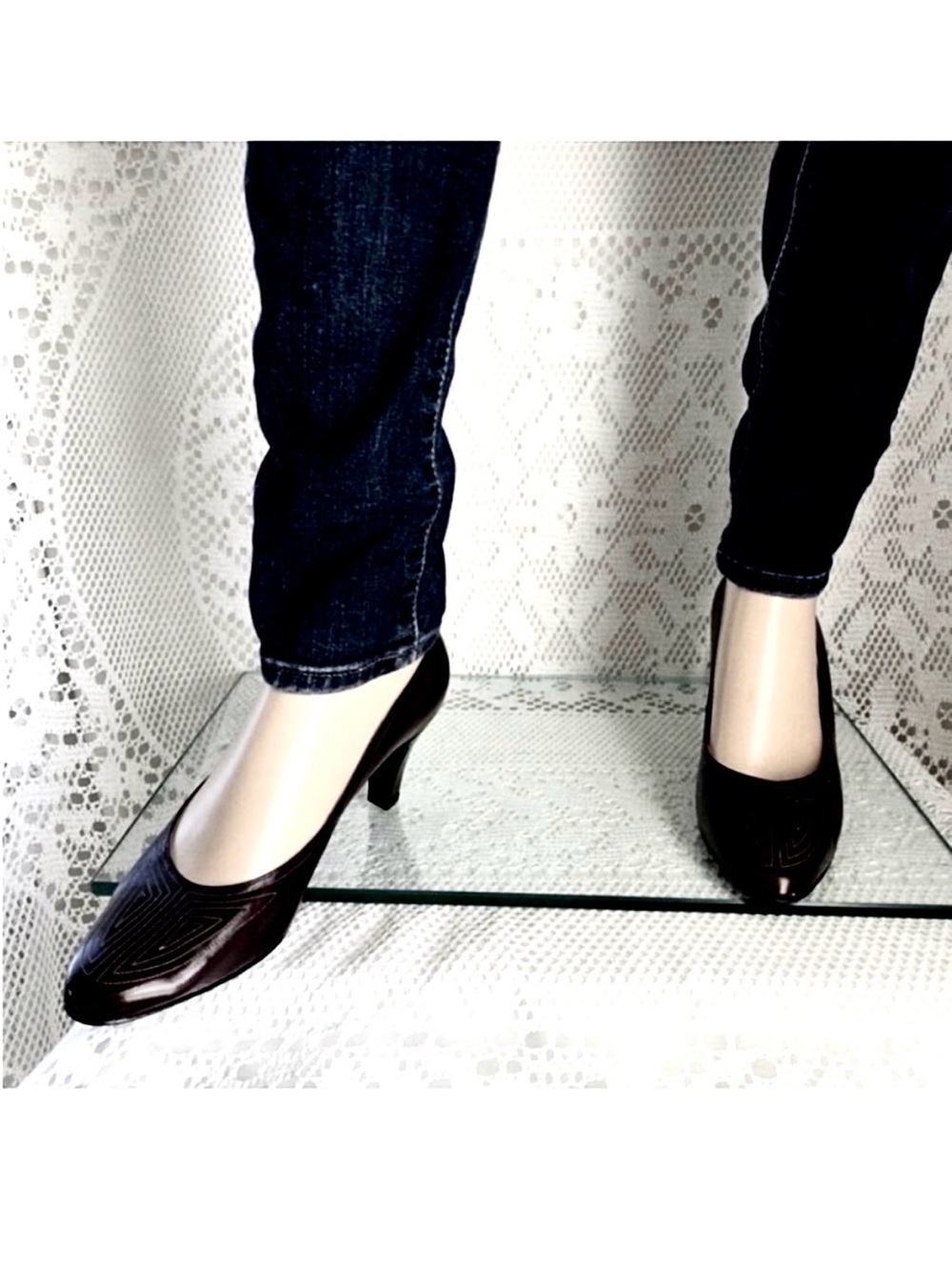 Bally Vintage Classic Leather Pumps 8 1/2 AA